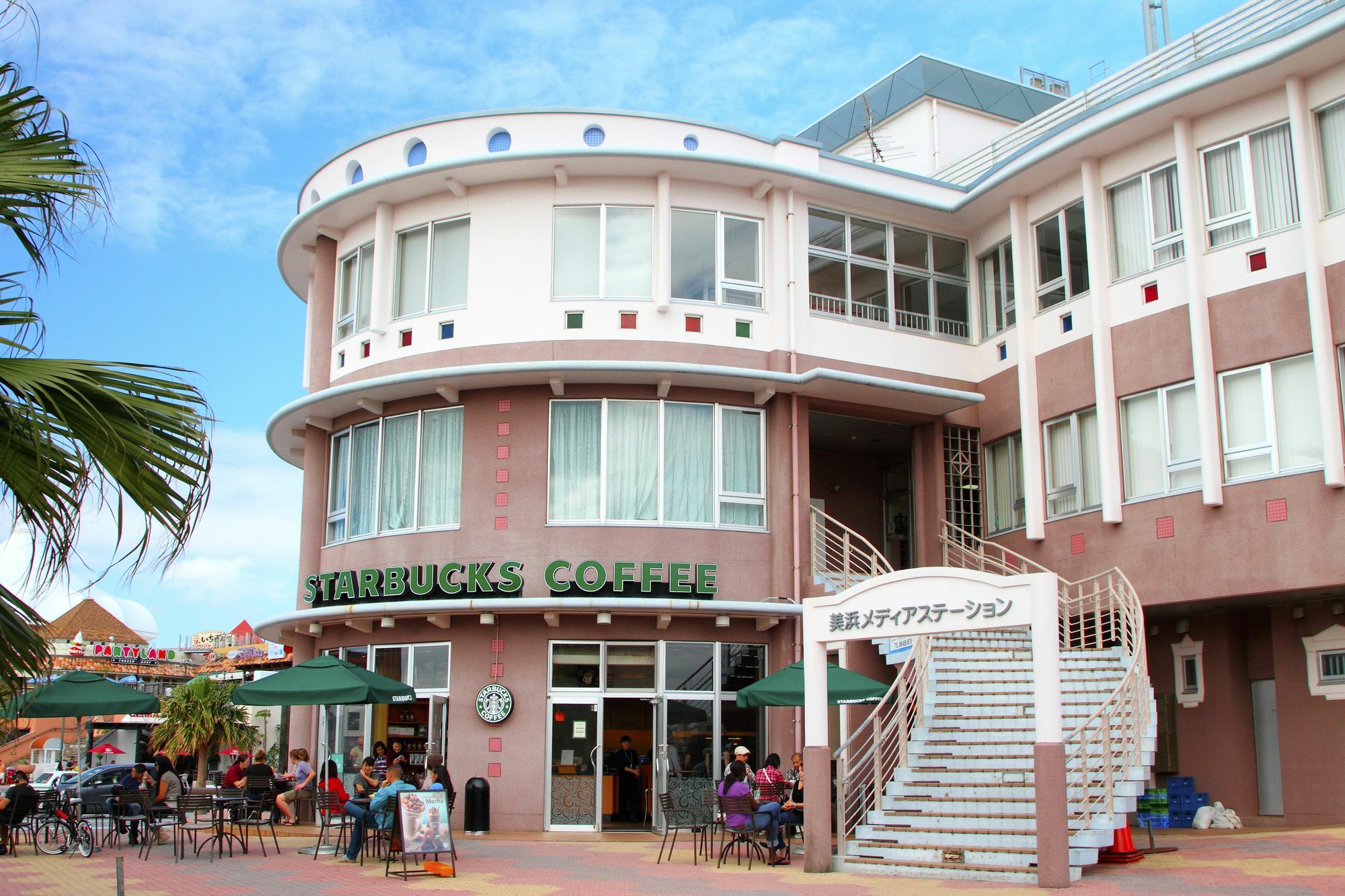 Terrace Resort Chatan West Exterior photo